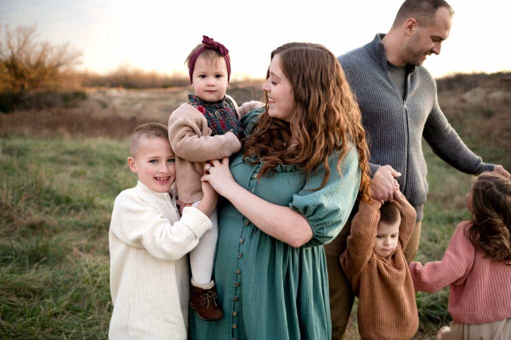 wichita family photographer baby tickles photoshoot