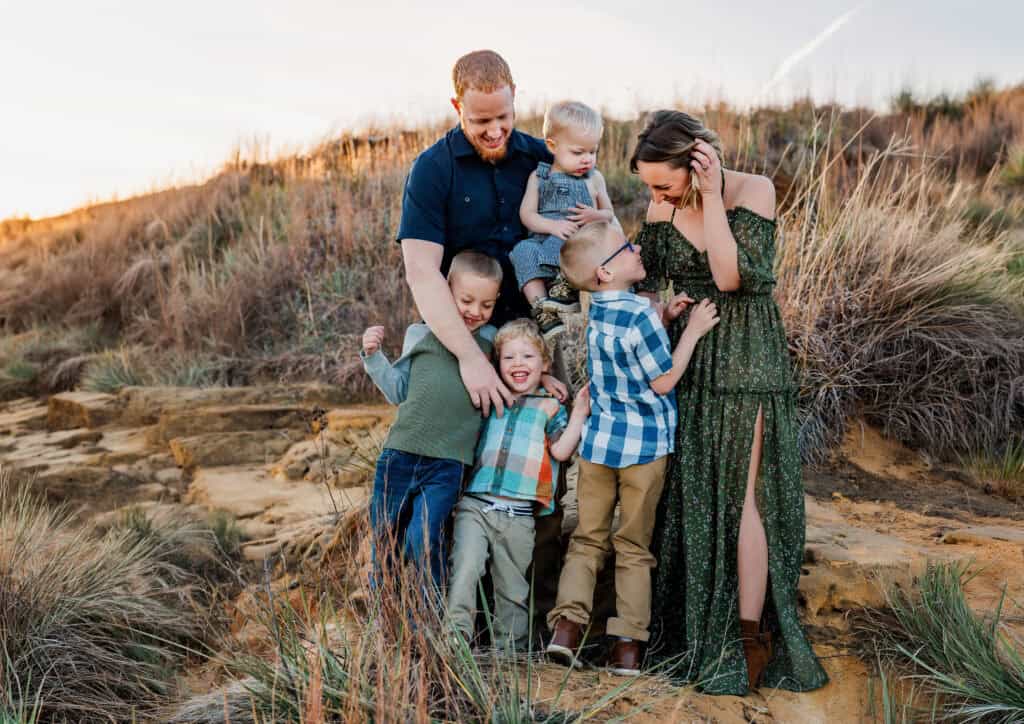 Sara Nuzum and Family, of SJ Nuzum Photography